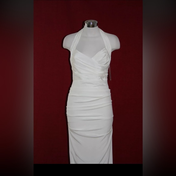 NICOLE MILLER BRIDAL
WEDDING GOWN FJ0019 Sz 0 NWT Retail $1200 - Picture 5 of 8